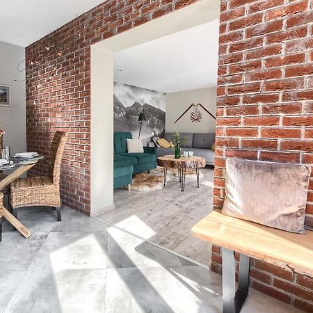 Domek - Apartament Goralska Bajka, Przy Krupowkach ザコパネ エクステリア 写真