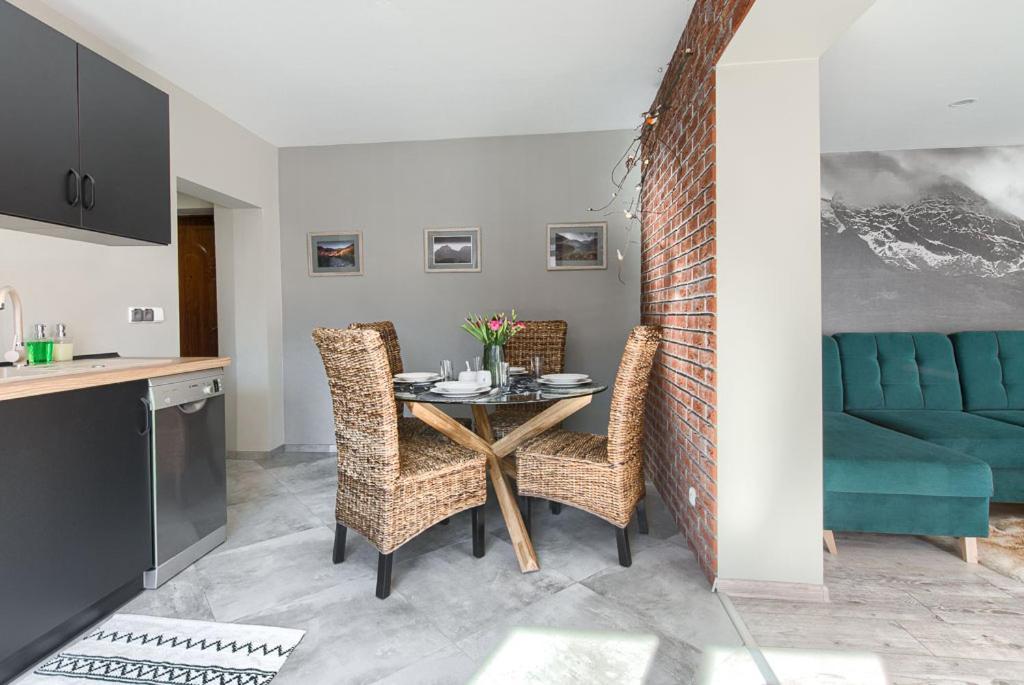 Domek - Apartament Goralska Bajka, Przy Krupowkach ザコパネ エクステリア 写真